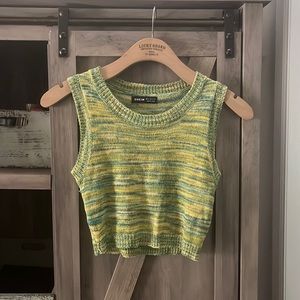 SHEIN Yellow/Blue Knit Sleeveless Crop Top/Sweater,Small